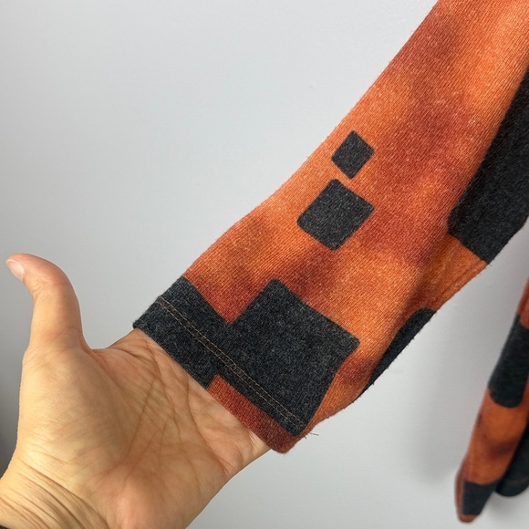 Ozai N Ku Bold Orange and Black Oversized Squared Patterned Tunic Top Size XL - Picture 5 of 10